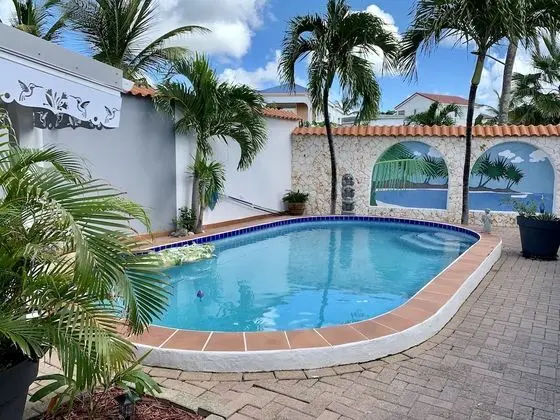 Comfort Villa, 3 Yatak Odası, Havuz Manzaralı