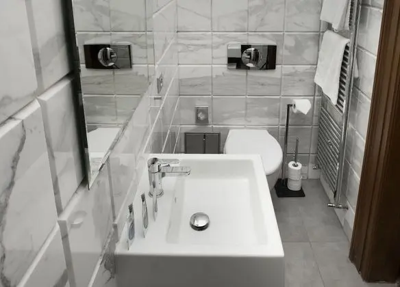 Two Bedroom Apartment with Balcony
