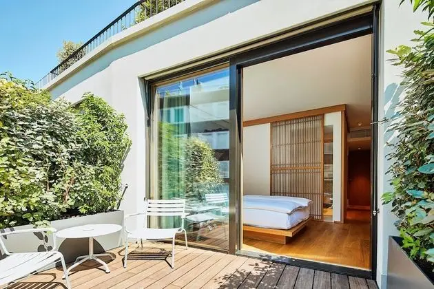 Small Queen room with terrace