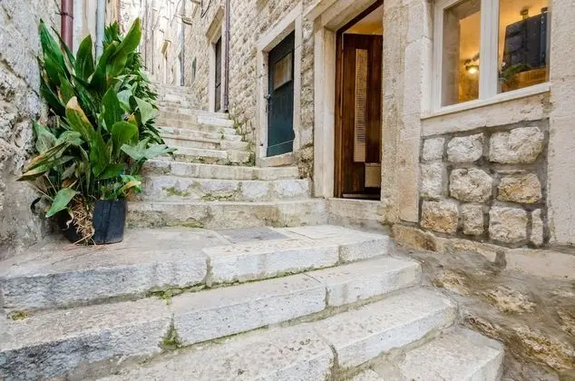 Apart Daire (Two Bedroom Apartment with City View)