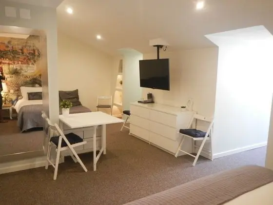 Stüdyo, Özel Banyo