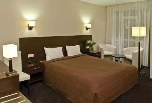 Comfort Tek Büyük Yataklı Oda