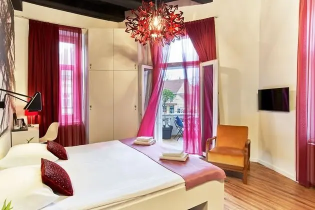 Deluxe Tek Büyük Yataklı Oda, Balkon