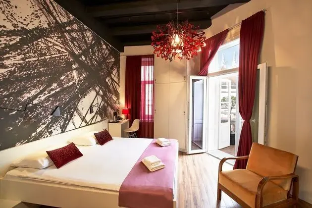Deluxe Tek Büyük Yataklı Oda, Balkon