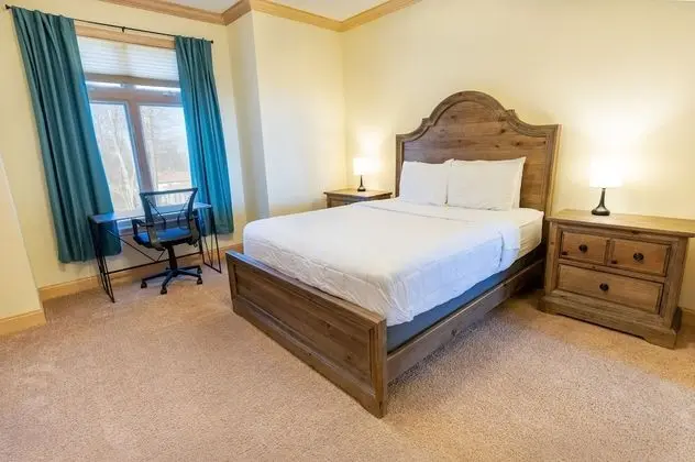 Balcony Apartment, Mountain View - Meals & Wellness Activities