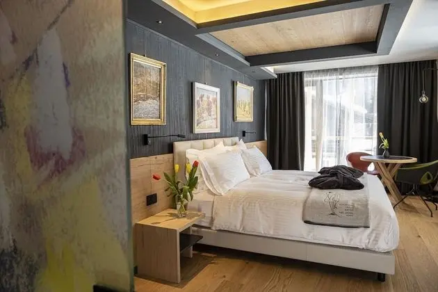 Comfort Tek Büyük veya İki Ayrı Yataklı Oda