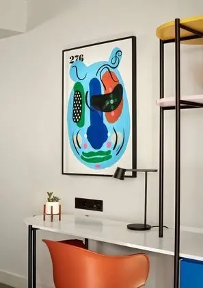 Oda, 1 En Büyük (King) Boy Yatak (Art)