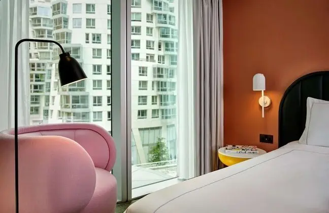 Stüdyo, 1 En Büyük (King) Boy Yatak (Art)