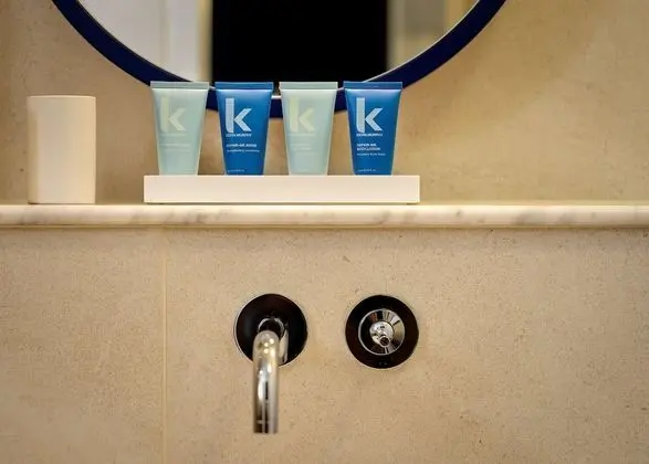 Stüdyo, 1 En Büyük (King) Boy Yatak (Art)