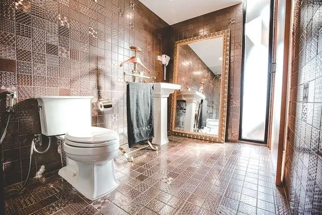 Artist Signature Room By Pomme Chan