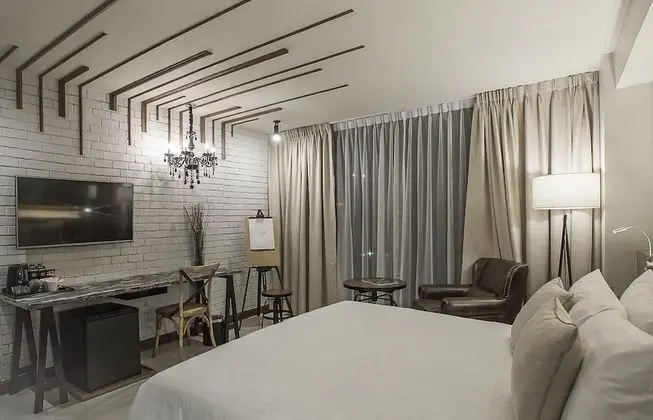 Premier Art Room