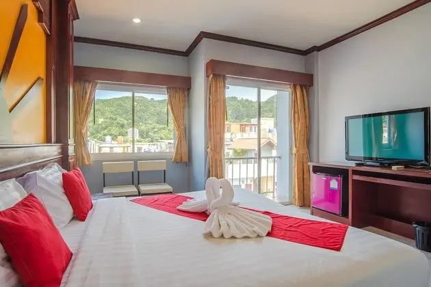 Deluxe Tek Büyük Yataklı Oda