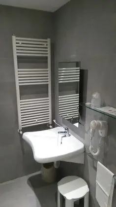 Classic Büyük Yataklı Tek Kişilik Oda