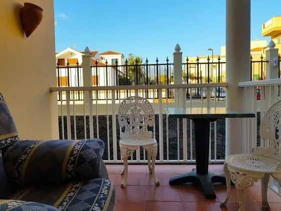 Oda, 2 Tek Kişilik Yatak, Balkon, Dağ Manzaralı