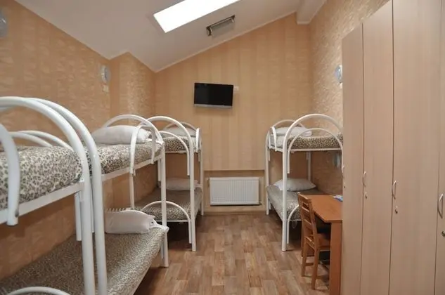 Economy Dört Kişilik Oda, Ortak Banyo