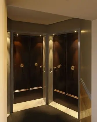 Deluxe Apart Daire, Ek Bina (CORTE)