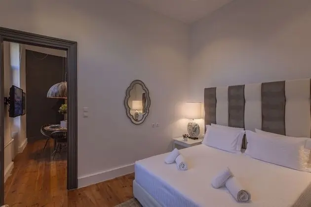 Art Pantheon Apartment (2 Bedrooms)