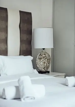 Art Pantheon Apartment (2 Bedrooms)