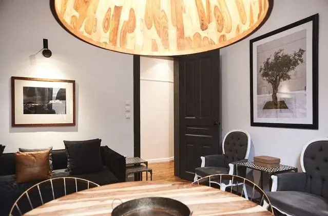 Art Pantheon Apartment (2 Bedrooms)