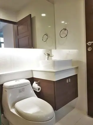 One Bedroom Apartment