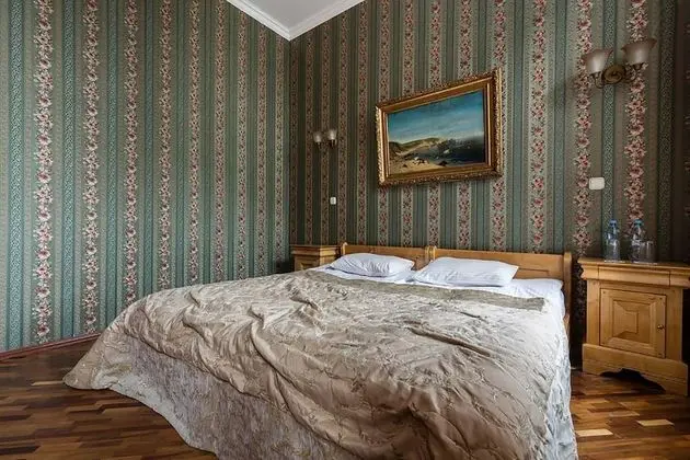 Comfort Tek Büyük veya İki Ayrı Yataklı Oda