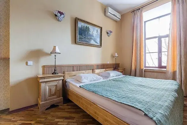 Comfort Tek Büyük veya İki Ayrı Yataklı Oda