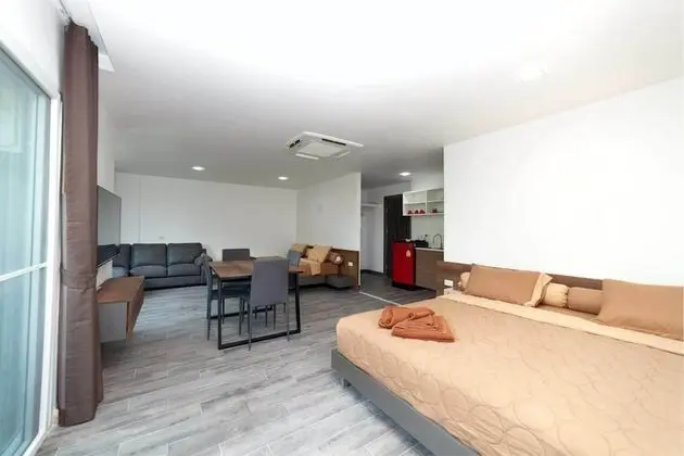 Deluxe Family 2-Bedrooms Apartment