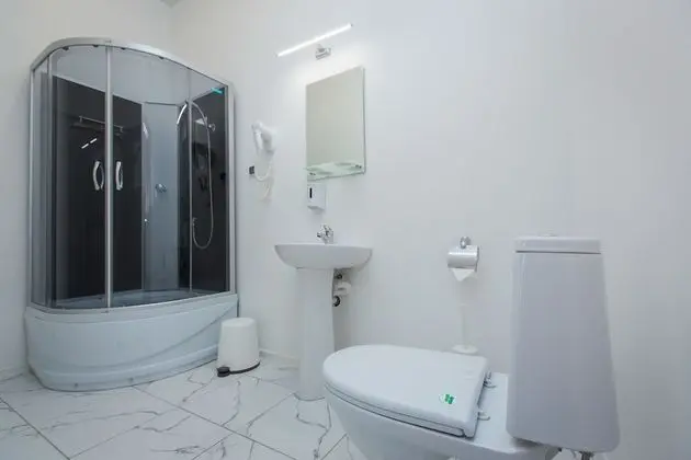 Comfort Tek Büyük veya İki Ayrı Yataklı Oda