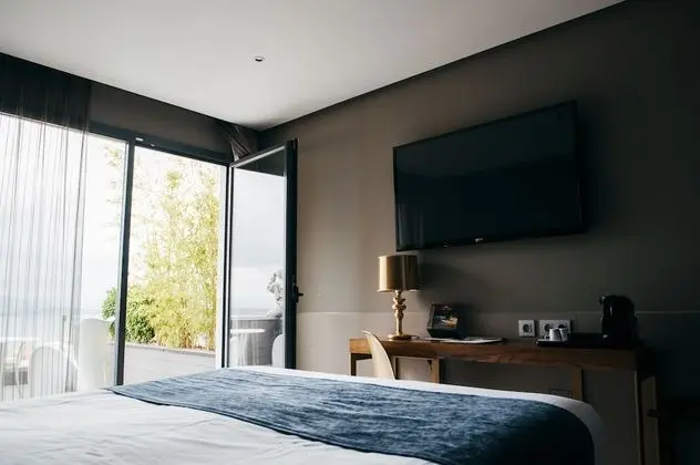 Comfort Tek Büyük Yataklı Oda, 1 Büyük (Queen) Boy Yatak, Koy Manzaralı