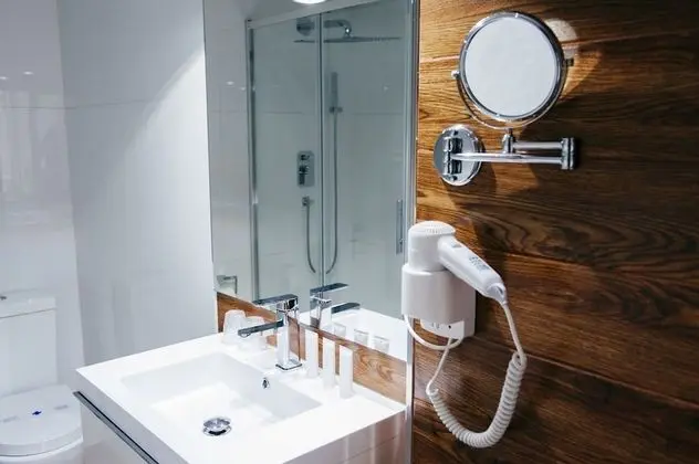 Comfort Tek Büyük Yataklı Oda, 1 Büyük (Queen) Boy Yatak, Koy Manzaralı