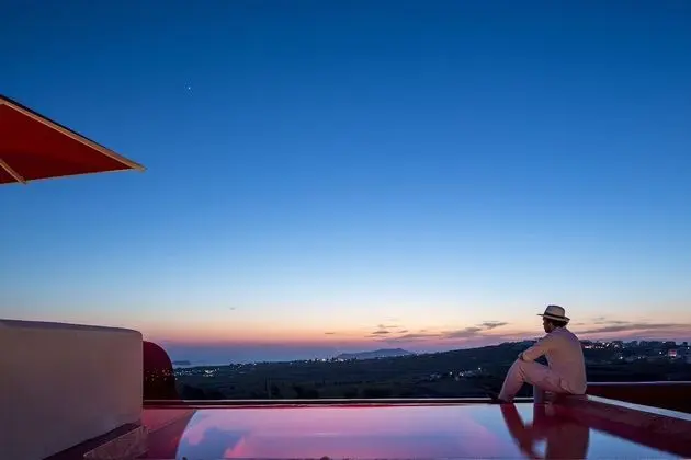 Süit (Plunge Pool Smart & Bold)