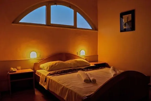 Üç Kişilik Oda, Park Manzaralı