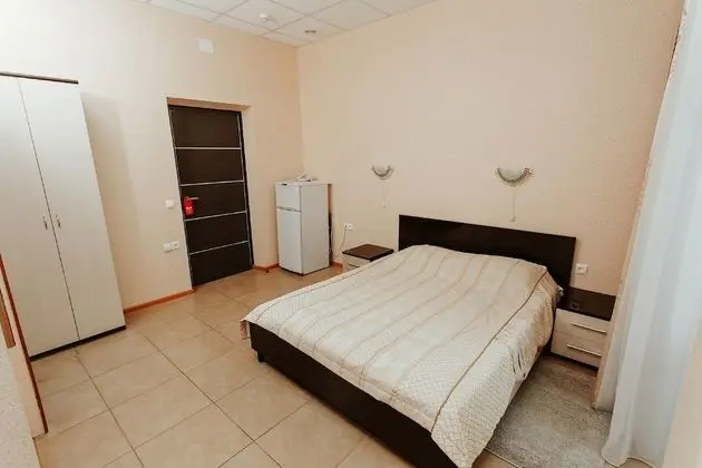 Standard Tek Büyük Yataklı Oda