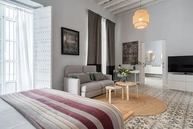 Deluxe Stüdyo Süit