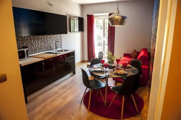 Apart Daire, Banyolu/Duşlu (Asia)