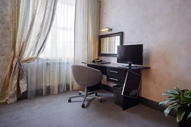 Comfort Tek Büyük Yataklı Oda