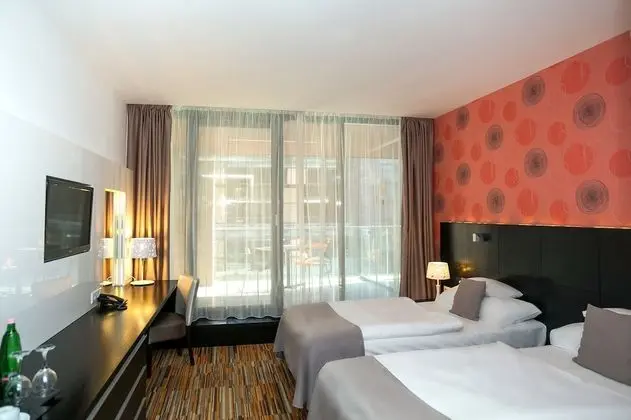 Deluxe Tek Büyük Yataklı Oda, Balkon