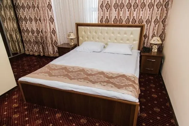 Standard Tek Büyük Yataklı Oda
