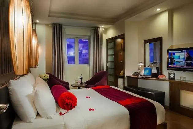 Trendy Suite City view