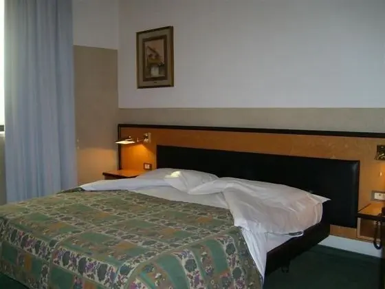 Standard Tek Kişilik Oda