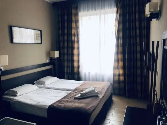 Tek Büyük Yataklı Oda, Şehir Manzaralı