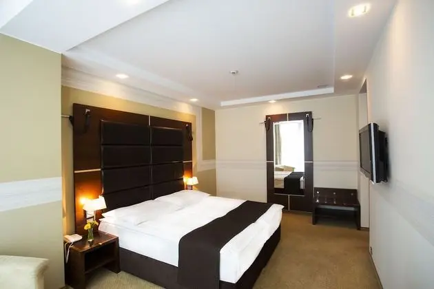 Tek Büyük Yataklı Oda