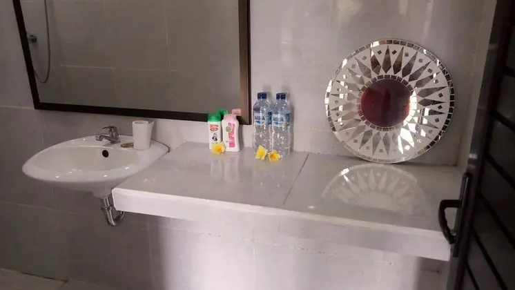 Bunk Bed in Mixed Dormitory Room