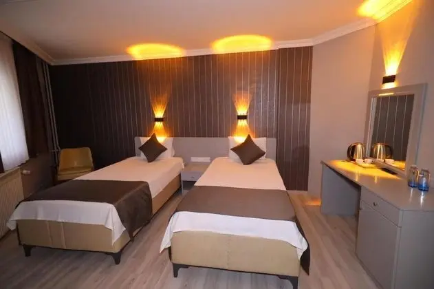 Standart Twin Room, Sokak Manzaralı, Klimalı