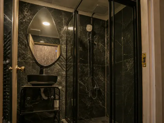 Suite, Sokak Manzaralı, Klimalı