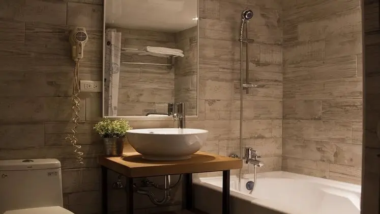 Comfort Tek Büyük Yataklı Oda