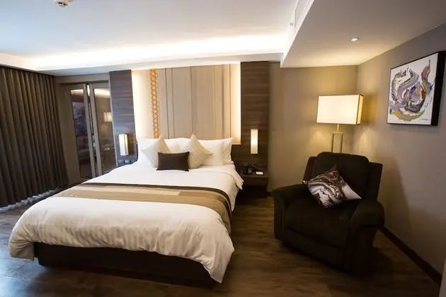 Jacuzzi Suite