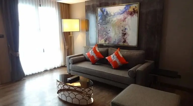 Jacuzzi Suite