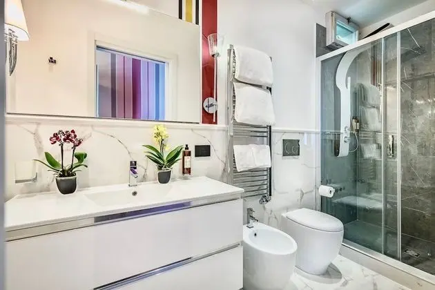 Superior Oda, Şehir Manzaralı