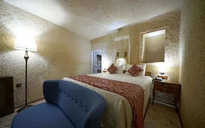 Standart Cave Room